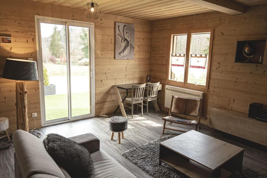 Gite Jura Mina Chalet Au Milieu De La Nature Villa Ney Exterior foto